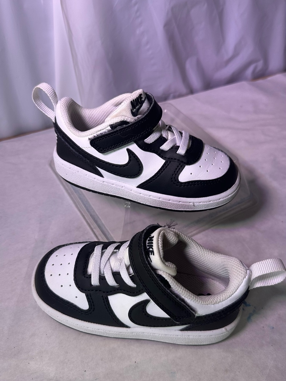 Nike Kids Black and White Low-Top Strap Sneaker - Picture 2 of 9